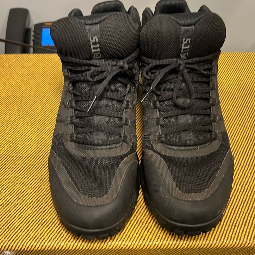 5.11 mid boot